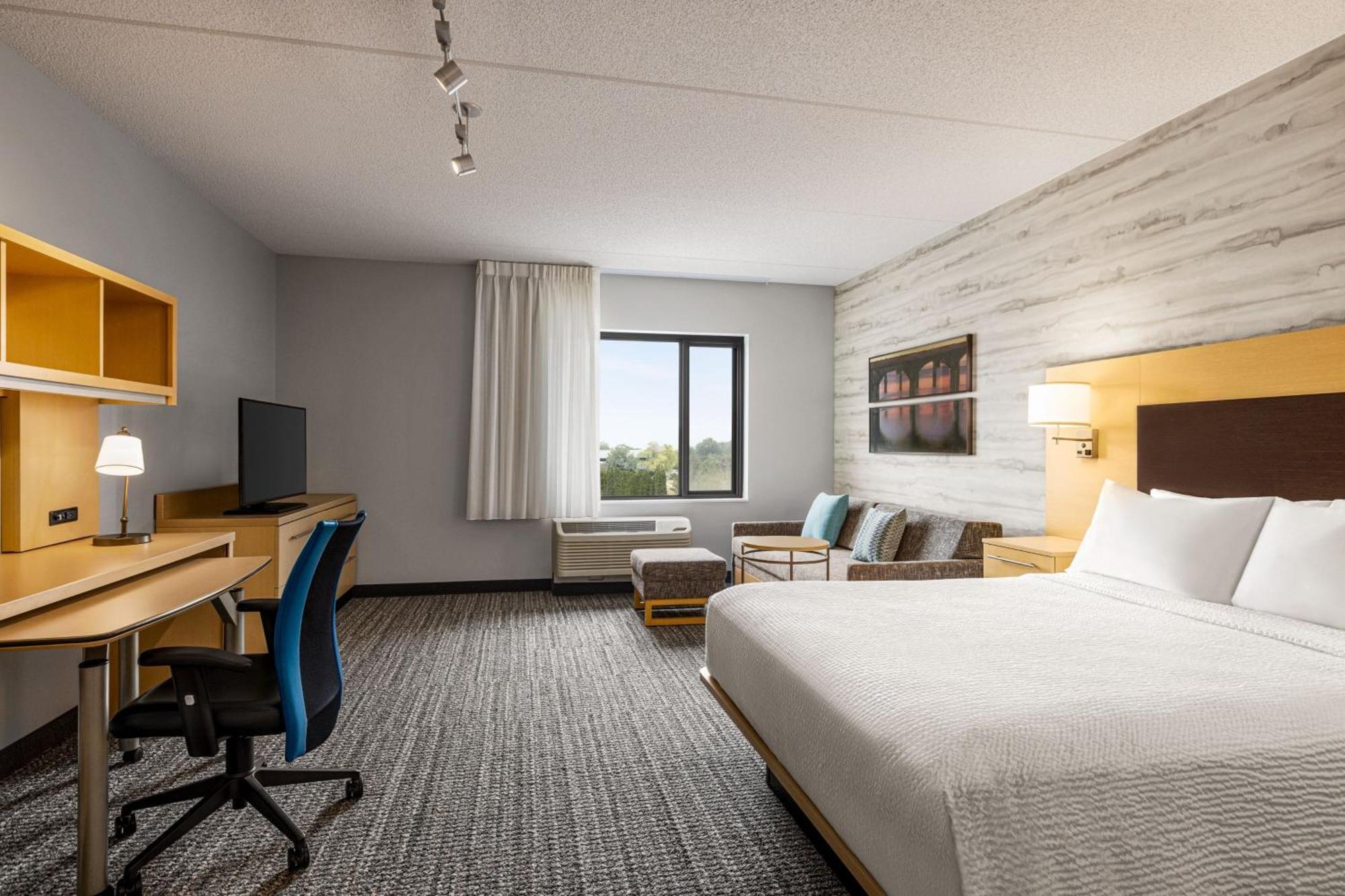 Towneplace Suites By Marriott Harrisburg West/Mechanicsburg Bagian luar foto