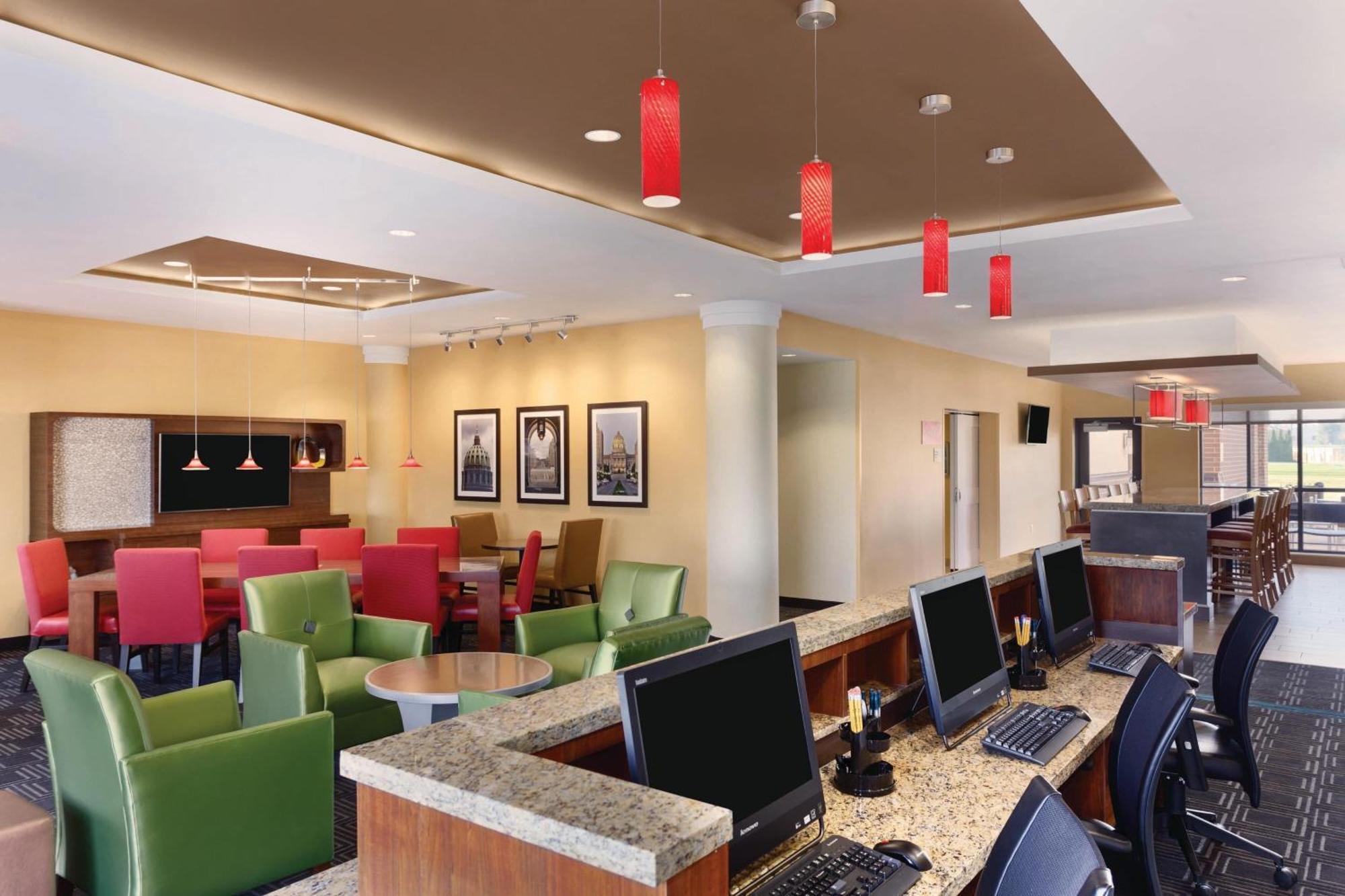 Towneplace Suites By Marriott Harrisburg West/Mechanicsburg Bagian luar foto